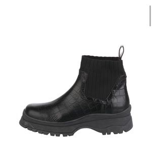 Staud Bow Croc-embossed leather ankle boot